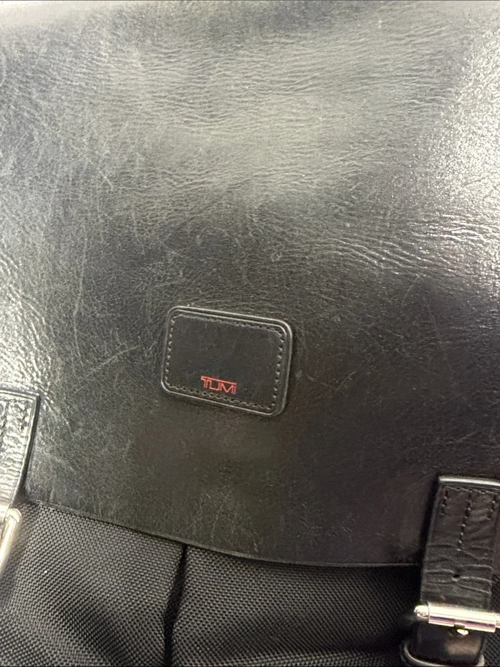 Tumi messenger bag